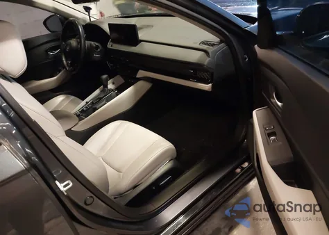 2025 Honda Accord Hybrid Ex-L z USA, uszkodzony, nr VIN 1HGCY2F69SA019769